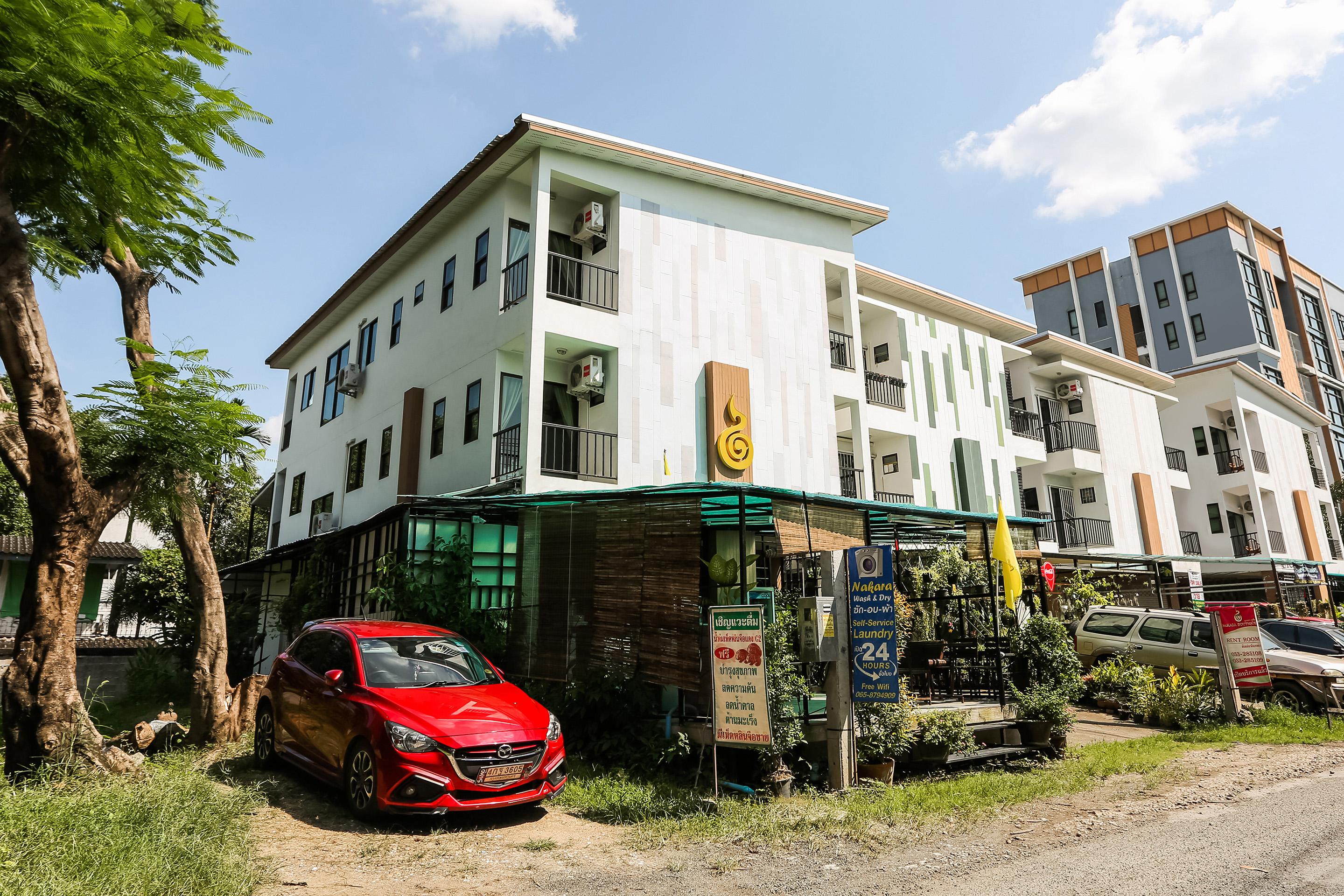 Nakara Boutique Hotel Чиангмай Екстериор снимка