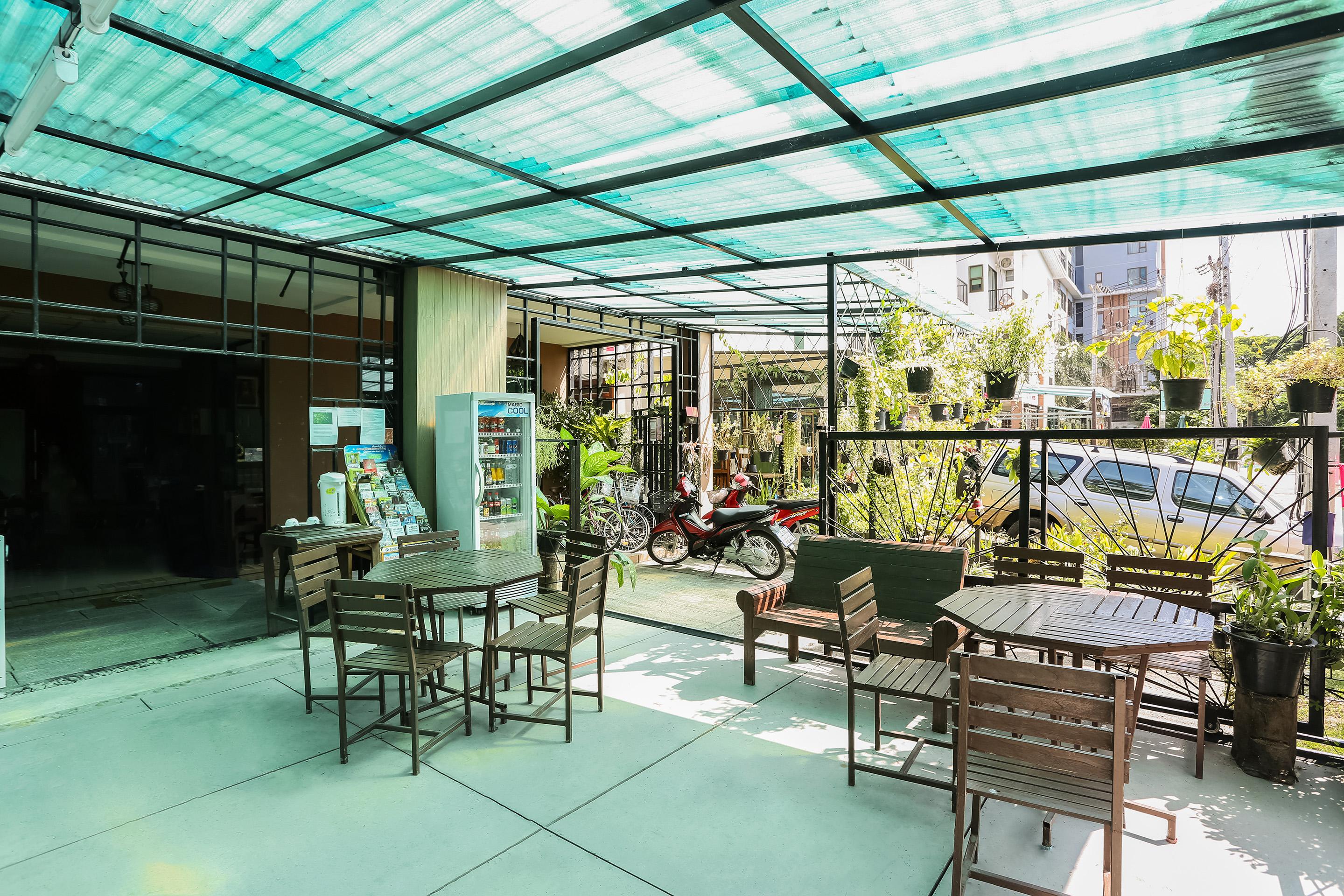 Nakara Boutique Hotel Чиангмай Екстериор снимка