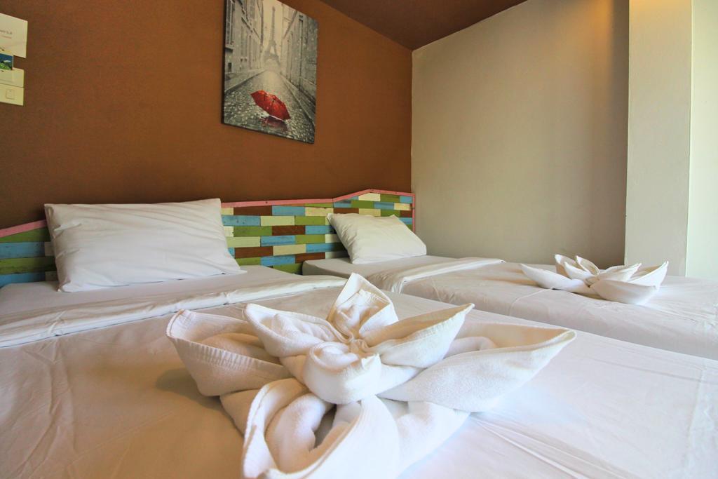 Nakara Boutique Hotel Чиангмай Екстериор снимка