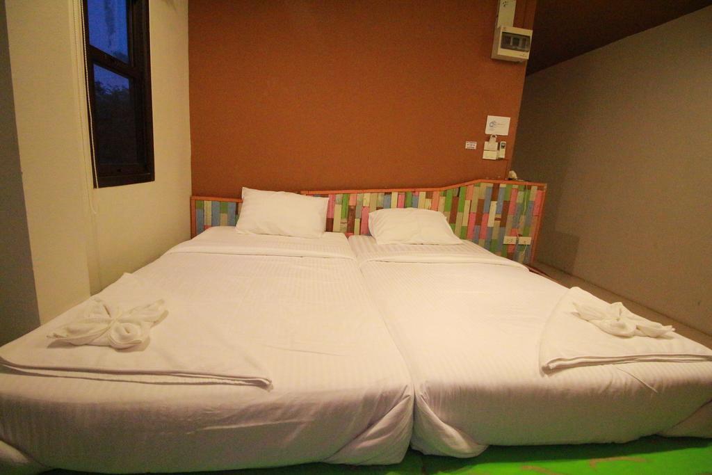 Nakara Boutique Hotel Чиангмай Екстериор снимка